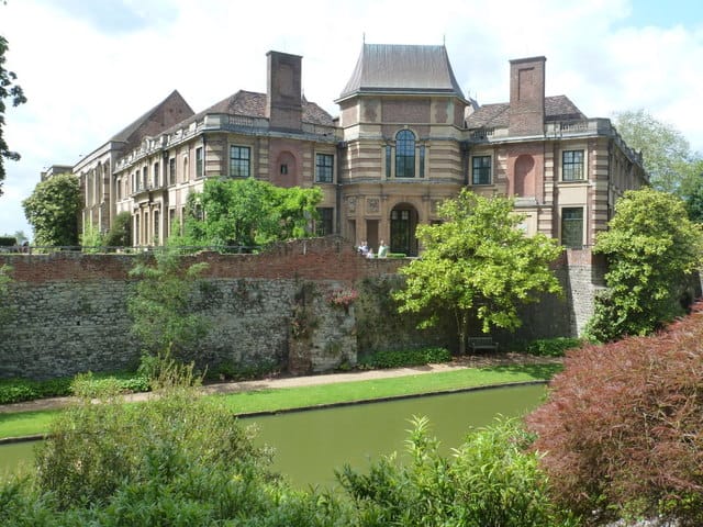 Eltham Palace & Gardens — Eltham Palace-geograph-3007950