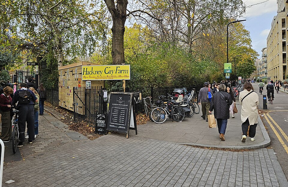 Hackney City Farm — photo 2