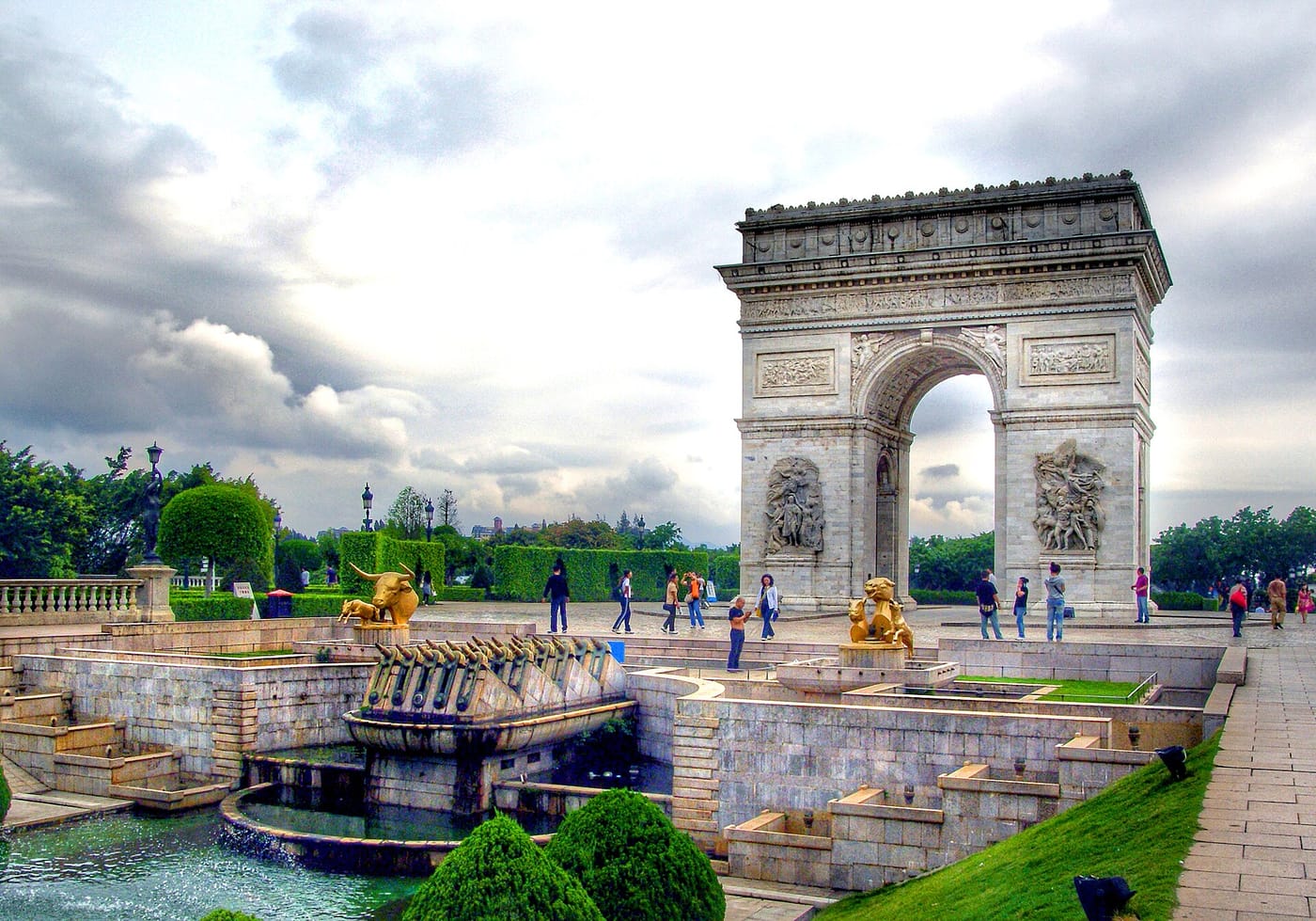 Arc in the Park — Arc de Triomphe. Window of the World. (50741841712)