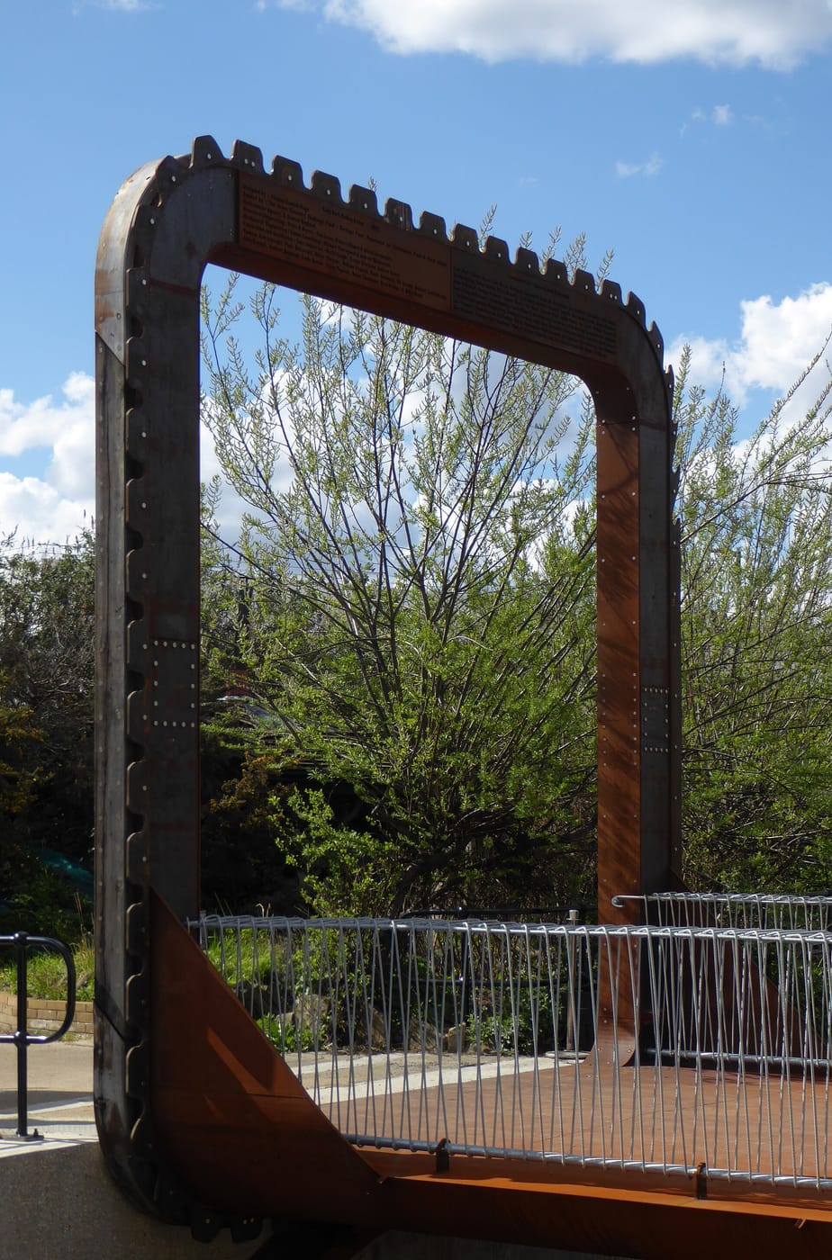 Cody Dock — Cody Dock Rolling Bridge Side