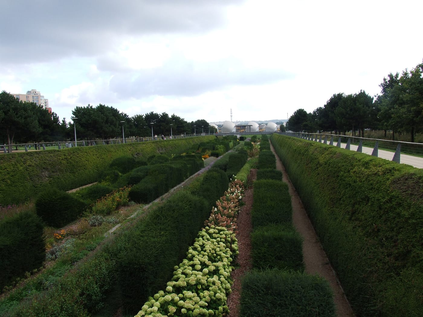 Thames Barrier Park — Thames Barrier Park, Silvertown