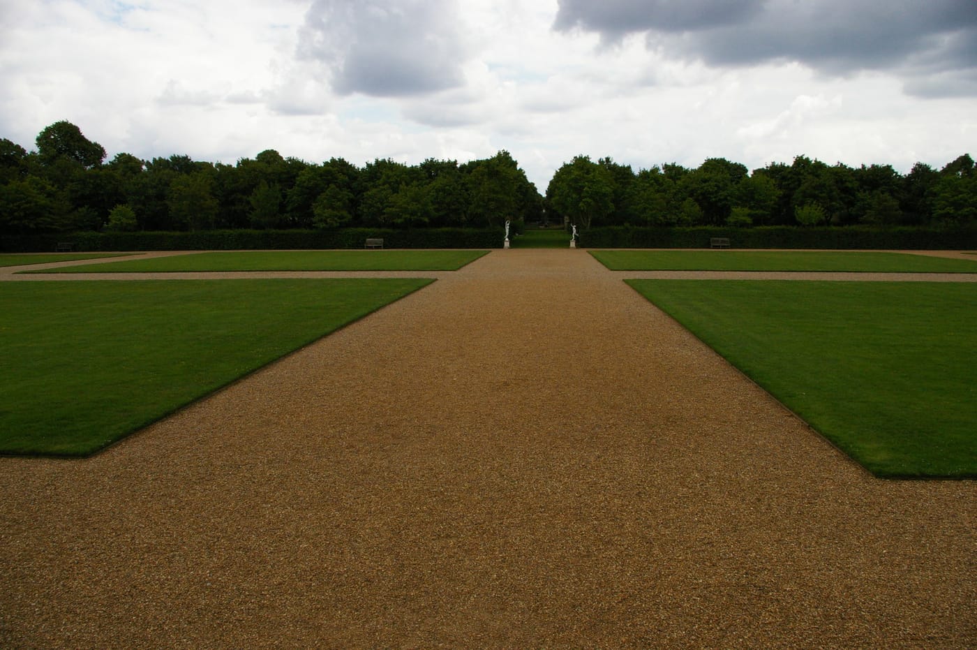 Ham House and Garden — Ham House, formal garden