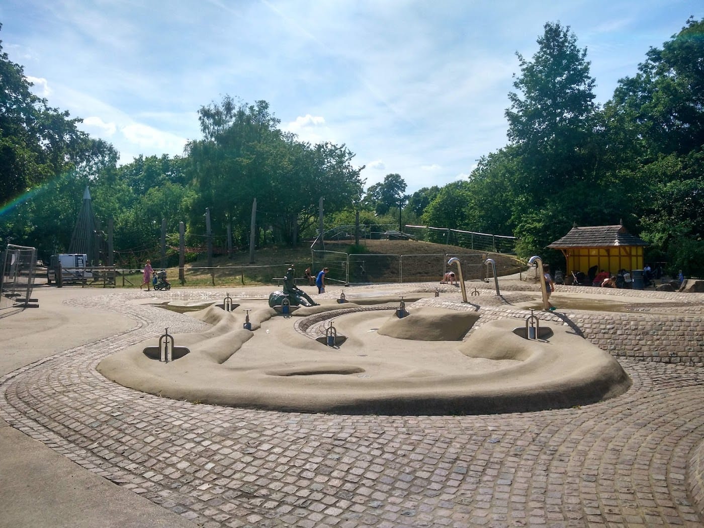 Victoria Park & Splash Pool — Victoria Park Splash Pool
