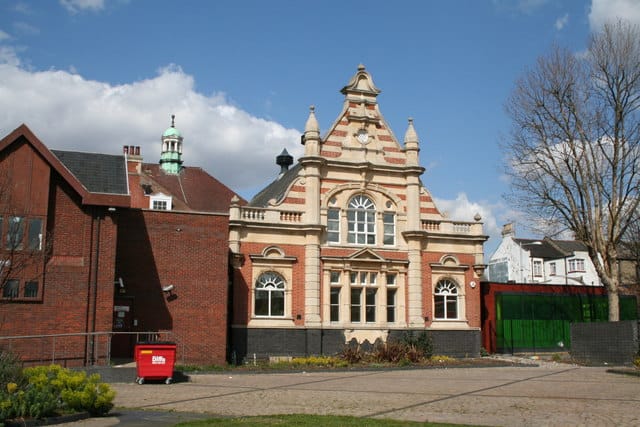 Walthamstow Library — Walthamstow Library
